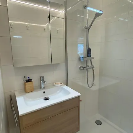 Sunnyside-of-thesea - With Open View On Nature, Big Terraces Around - Very Close To Sea, Beach, Stores, Restaurants & Bars * Nieuwpoort