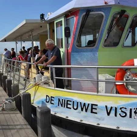 Sunnyside-of-thesea - With Open View On Nature, Big Terraces Around - Very Close To Sea, Beach, Stores, Restaurants & Bars Appartement Nieuwpoort